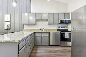 Cozy Winter Park Condo: Bike, Ski, & Hike!