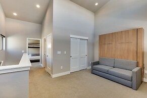 Fraser Vacation Rental - Shuttle to Winter Park!