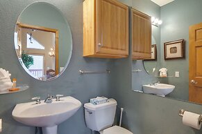 Hot Tub & Mtn Views: Keystone Getaway!