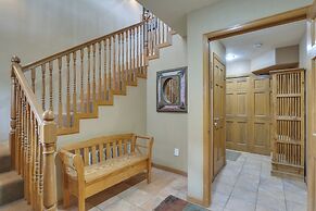 Hot Tub & Mtn Views: Keystone Getaway!