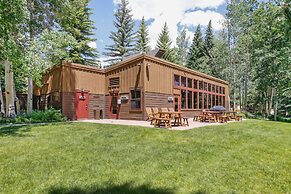Family-friendly Condo w/ Mtn Views in Keystone!
