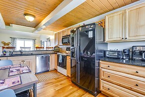 Family-friendly Fraser Condo w/ Heated Pool Access