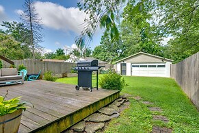 Charming Louisville Retreat w/ Patio & Fireplace!