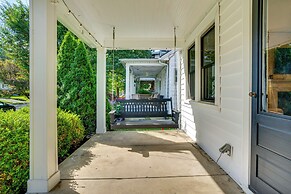 Charming Louisville Retreat w/ Patio & Fireplace!