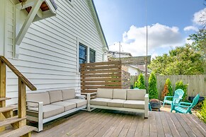 Charming Louisville Retreat w/ Patio & Fireplace!