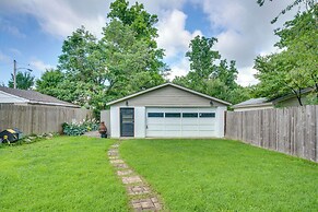 Charming Louisville Retreat w/ Patio & Fireplace!