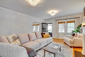 Charming Louisville Retreat w/ Patio & Fireplace!