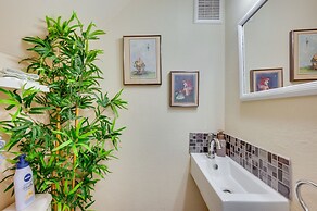 Beautiful Boulder Townhome: Walk to CU & Pearl St!