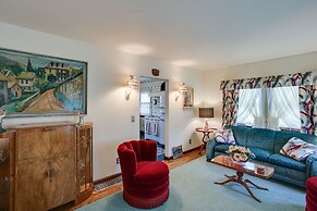 Retro-style Home in Ruston: Walkable Location!