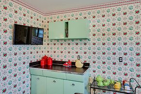 Retro-style Home in Ruston: Walkable Location!