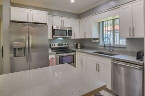 El Portal Vacation Rental ~ 9 Mi to Miami!