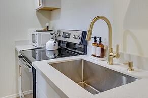 Updated Tacoma Home w/ Fire Pit!