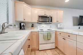 Family-friendly St George Condo w/ Community Pools