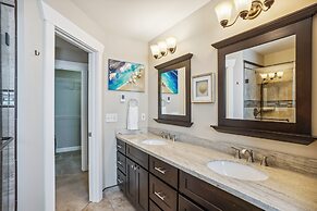 Cheery Tacoma Vacation Rental: 7 Mi to Owen Beach!