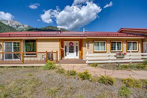 Stunning Ouray Escape w/ Panoramic Mountain Views!