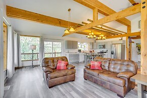 Stunning Ouray Escape w/ Panoramic Mountain Views!