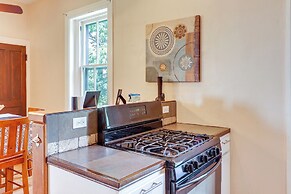 Cozy Louisville Vacation Rental 2 Mi to Downtown!