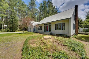 Mendon Home w/ Hot Tub, Fire Pit & Near Skiing!