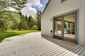 Mendon Home w/ Hot Tub, Fire Pit & Near Skiing!
