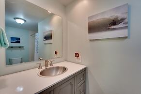 Mendon Home w/ Hot Tub, Fire Pit & Near Skiing!