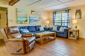 Tranquil Navarre Vacation Rental ~ 3 Mi to Beach