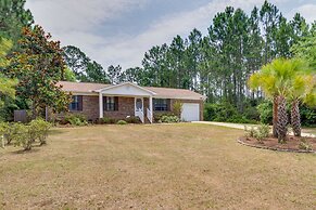 Tranquil Navarre Vacation Rental ~ 3 Mi to Beach