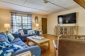 Tranquil Navarre Vacation Rental ~ 3 Mi to Beach