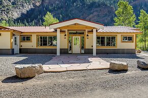 Riverfront Ouray Vacation Home ~ 1 Mi to Downtown!