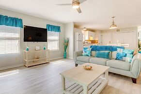 Fenced & Private Backyard: Navarre Retreat