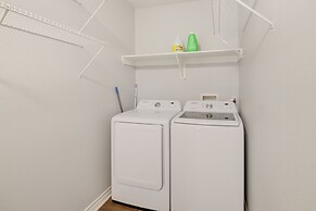 Port Neches Home Rental: Walk to Tugboat Island!