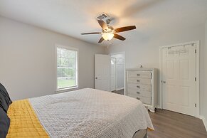 Port Neches Home Rental: Walk to Tugboat Island!