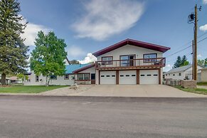 Westcliffe Vacation Rental w/ Yard & Grill