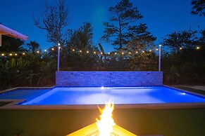 Coastal Home w/ Heated Pool: Mins to Beach & Mayo!