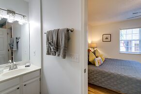 Pet-friendly Pigeon Forge Home w/ Deck!