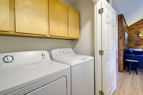 Pet-friendly Pigeon Forge Home w/ Deck!