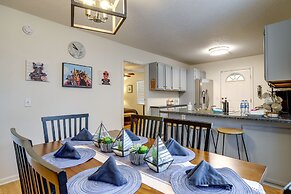 Pet-friendly Pigeon Forge Home w/ Deck!