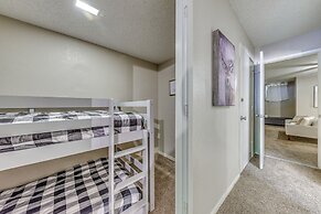 Alto Oasis: Community Pool, Fireplace & Grill!