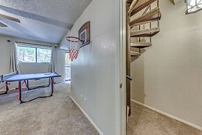 Alto Oasis: Community Pool, Fireplace & Grill!