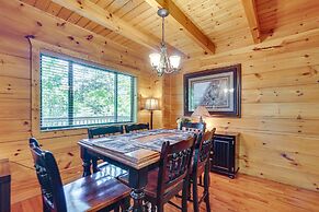 Sevierville Cabin w/ Hot Tub: 5 Mi to Pigeon Forge