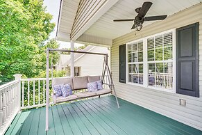 Pigeon Forge Home w/ Screened Porch, 3 Mi to Town!