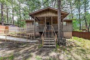 Serene Ruidoso Cabin w/ Fenced Yard Near Downtown!
