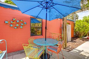 Colorful Gulfport Home: Walk to the Art District!