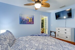 Colorful Gulfport Home: Walk to the Art District!