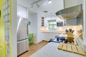 Colorful Gulfport Home: Walk to the Art District!