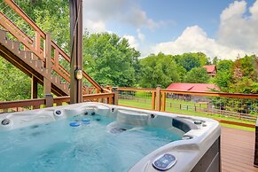 Pigeon Forge Vacation Rental w/ Hot Tub & Yard