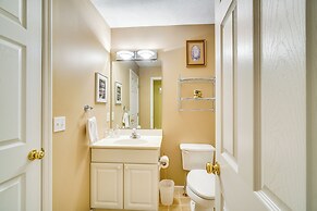 Pigeon Forge Home w/ Deck & Hot Tub Near Town!