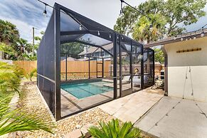 Nokomis Home w/ Screened Pool, 3 Mi to Beaches!