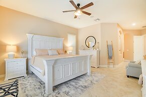 Goodyear Oasis w/ Private Pool & Hot Tub!