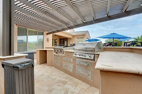 Goodyear Oasis w/ Private Pool & Hot Tub!