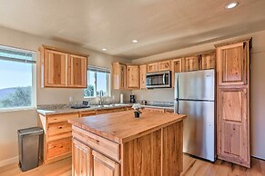 Oakhurst Duplex ~ 13 Mi to Yosemite National Park!